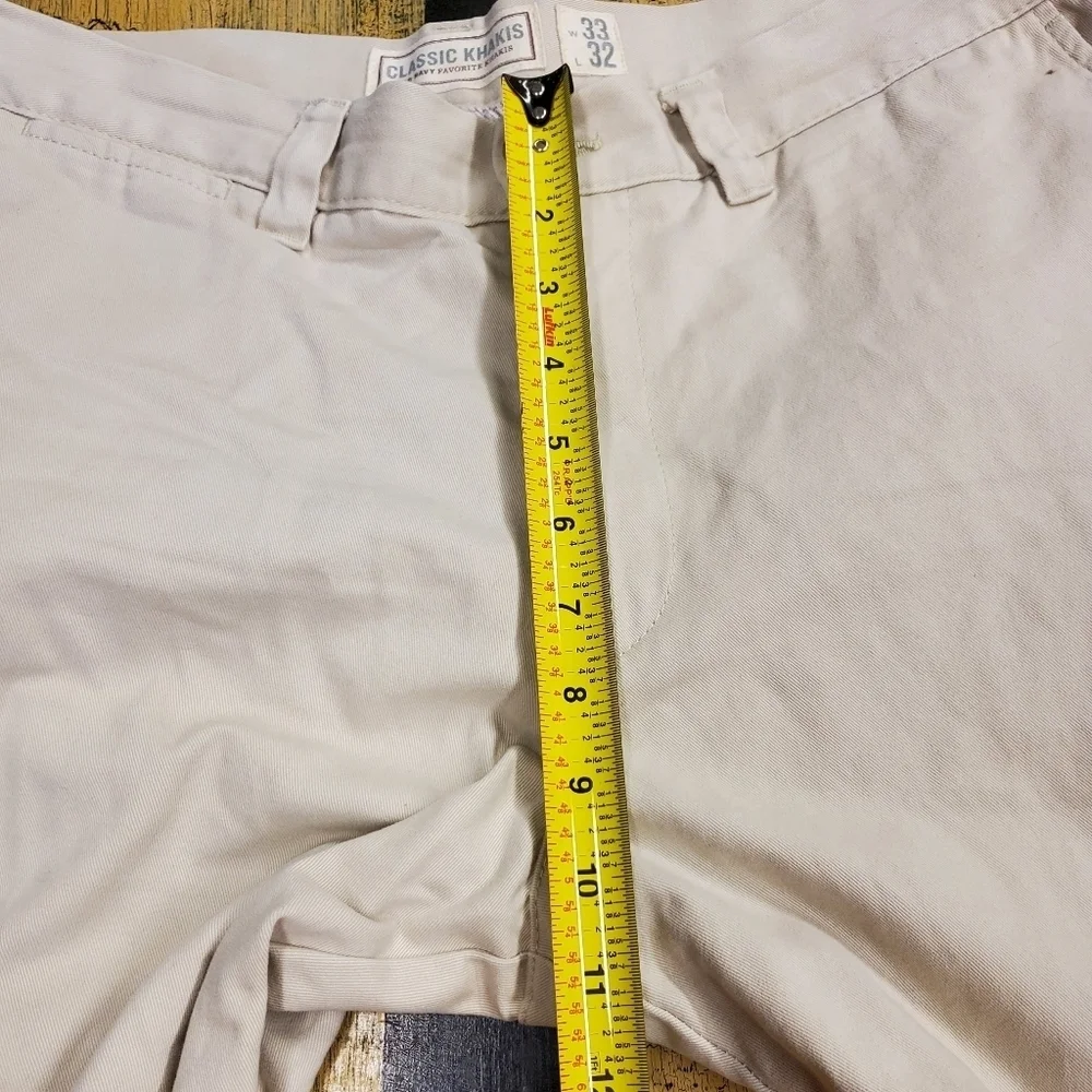 🤴👖 Old Navy Classic Khaki Dress pants 33 x 32